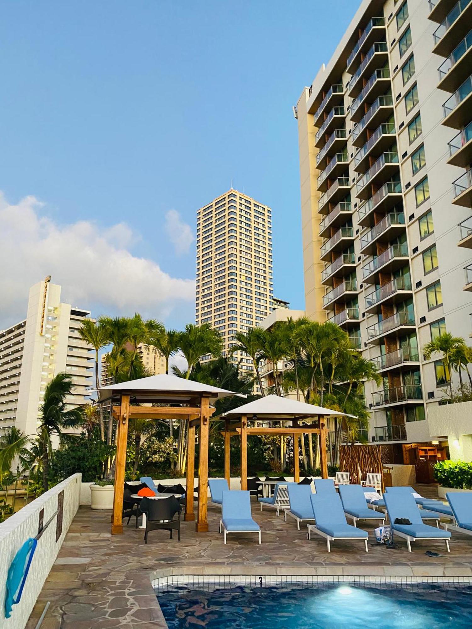 Cozy Studio With Free Parking In Waikiki Honolulu Bagian luar foto